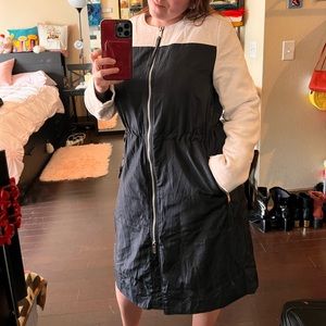 DKNY LONG Color-blocked black/ white jacket. Size M